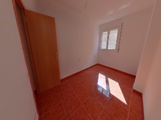 Vivienda en C/ Empúries, Girona 18