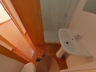 Vivienda en C/ Empúries, Girona 33