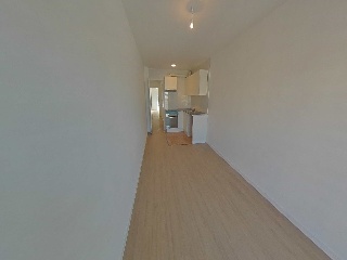 Apartamento en C/ Riu Terri, Gerona 3
