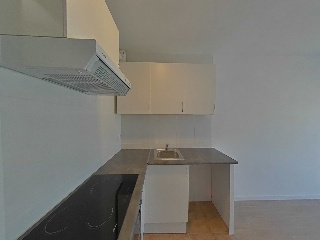 Apartamento en C/ Riu Terri, Gerona 17