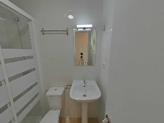 Apartamento en C/ Riu Terri, Gerona 24