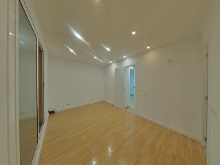 Vivienda en Avenida San Esteve 5