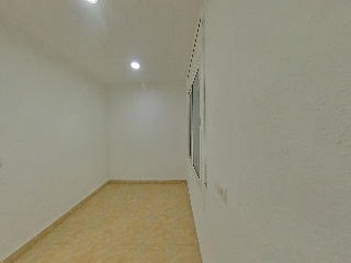Vivienda en Avenida San Esteve 8