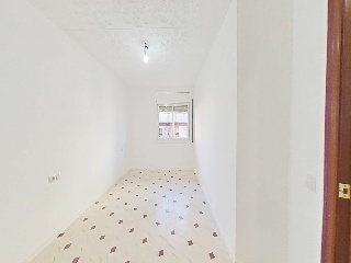Piso en C/ Sant Adrià, Barcelona  13