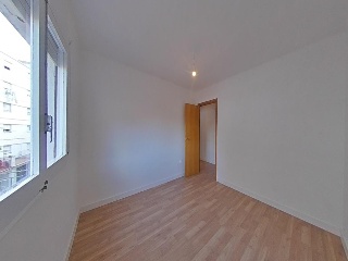 Piso en C/ Montseny - Girona - 15