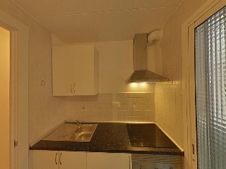 Piso en C/ Montseny - Girona - 21