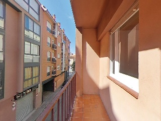 Piso en C/ Montseny - Girona - 27