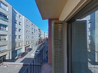 Piso en C/ Güell - Girona - 24