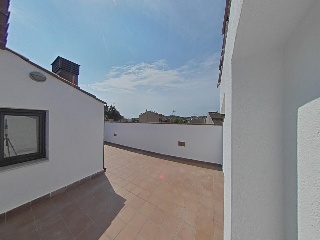 Viviendas y Garajes en C/ Gaudí, Tordera (Barcelona) 28