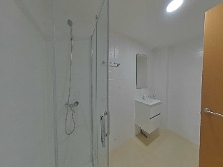 Piso en C/ Bilbao - Girona - 28