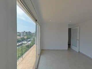 Piso en C/ Güell, Girona 8