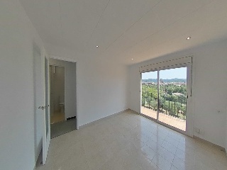 Piso en C/ Güell, Girona 10