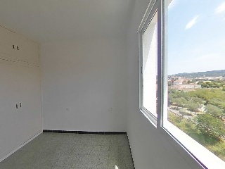 Piso en C/ Güell, Girona 31