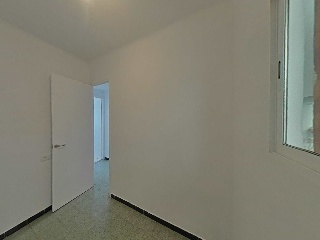 Piso en C/ Güell, Girona 35