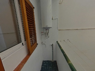 Piso en C/ Güell, Girona 42