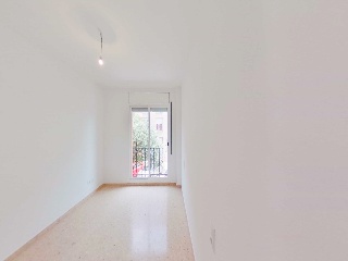Piso en C/ Tarragona  - Castelar del Vallès - Barcelona 18