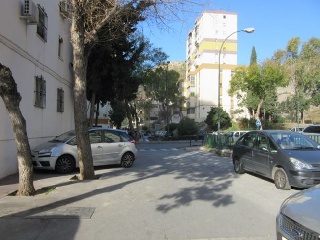 Piso en C/ Deva, Málaga 2