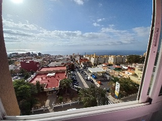 Piso en C/ Hernán Cortés 15