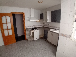 Piso en Av Divino Maestro 9