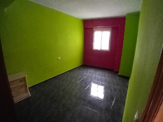 Piso en Av Divino Maestro 14