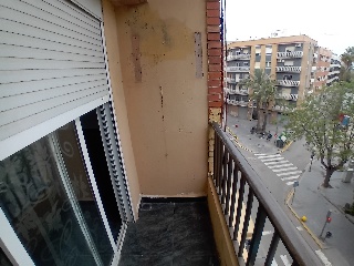 Piso en Av Divino Maestro 25