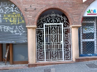 Local en venta en Santa Coloma De Gramenet de 227  m²