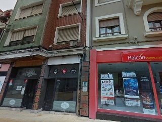 Local en venta en Torrelavega de 68  m²