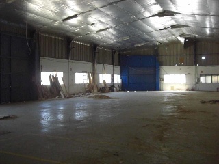 Nave en Cr Candeleda, Navalcán (Toledo) 4