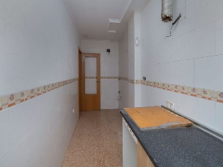 Piso en Av. Orihuela 5
