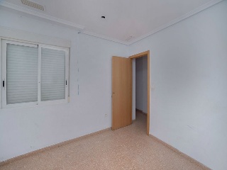 Piso en Av. Orihuela 7