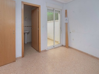 Piso en Av. Orihuela 9