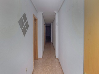 Piso en Av. Orihuela 13