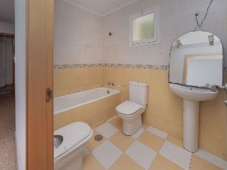 Piso en Av. Orihuela 16