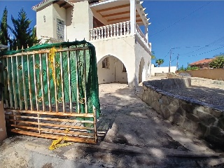 Chalet en venta en La Nucia de 184  m²