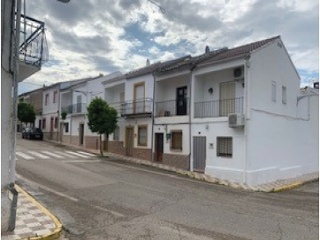 Chalet en venta en Villacarrillo de 64  m²