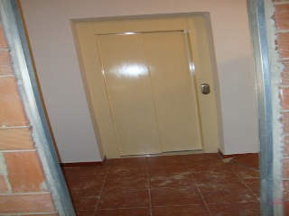 local en venta , Olocau , 609.0 m2 3
