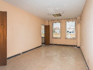 Oficina en C/ Donoso Cortés - Badajoz - 47