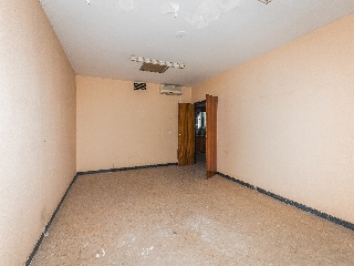 Oficina en C/ Donoso Cortés - Badajoz - 48