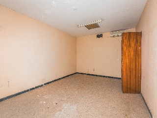Oficina en C/ Donoso Cortés - Badajoz - 49