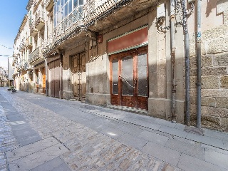 07438-0001 24