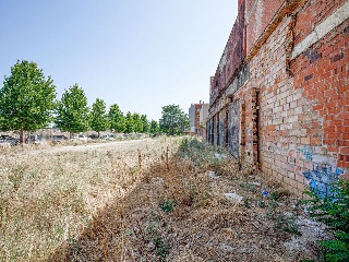 Suelo urbano en C/ Joan  Arderius - Figueres - Girona 19