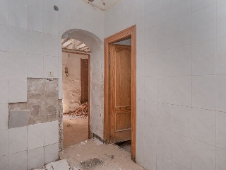01872-0001 13