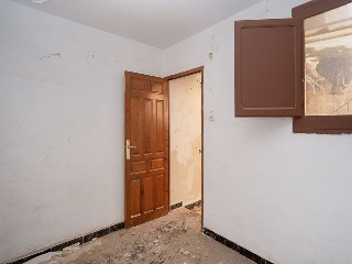 01872-0001 15