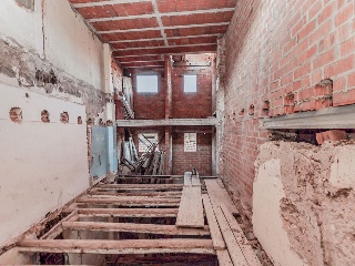 00708-0001 17