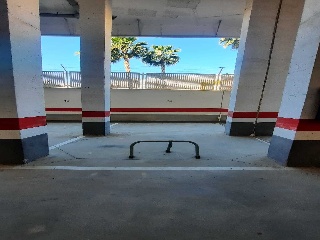 Plazas de garaje en C/ Orson Wells 17