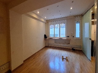 Local situado en Barcelona 3