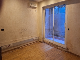 Local situado en Barcelona 6