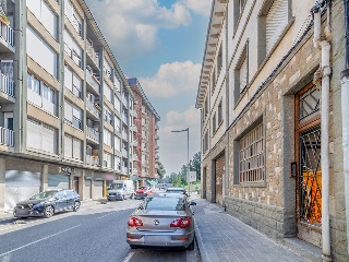 Suelos en Manlleu, Barcelona 18