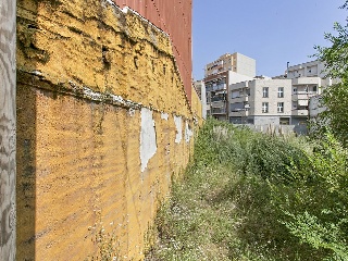 Solar en C/ Fernando POO, Sabadell (Barcelona) 11