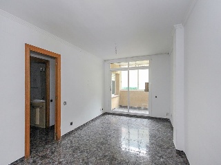 Piso en C/ Jordi Rubio i Balaguer, Sant Boi de Llobregat (Barcelona) 3